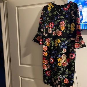 Floral Scuba dress NY & Company 7th avenue Design studio sheath bell sleeves XL